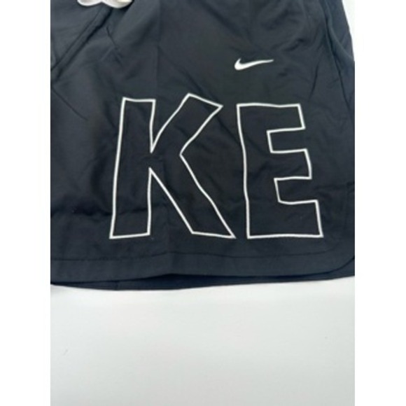 NWT‎ Nike Sportswear Men's Woven Flow Shorts FJ1653-010 Black Size L - Picture 11 of 13